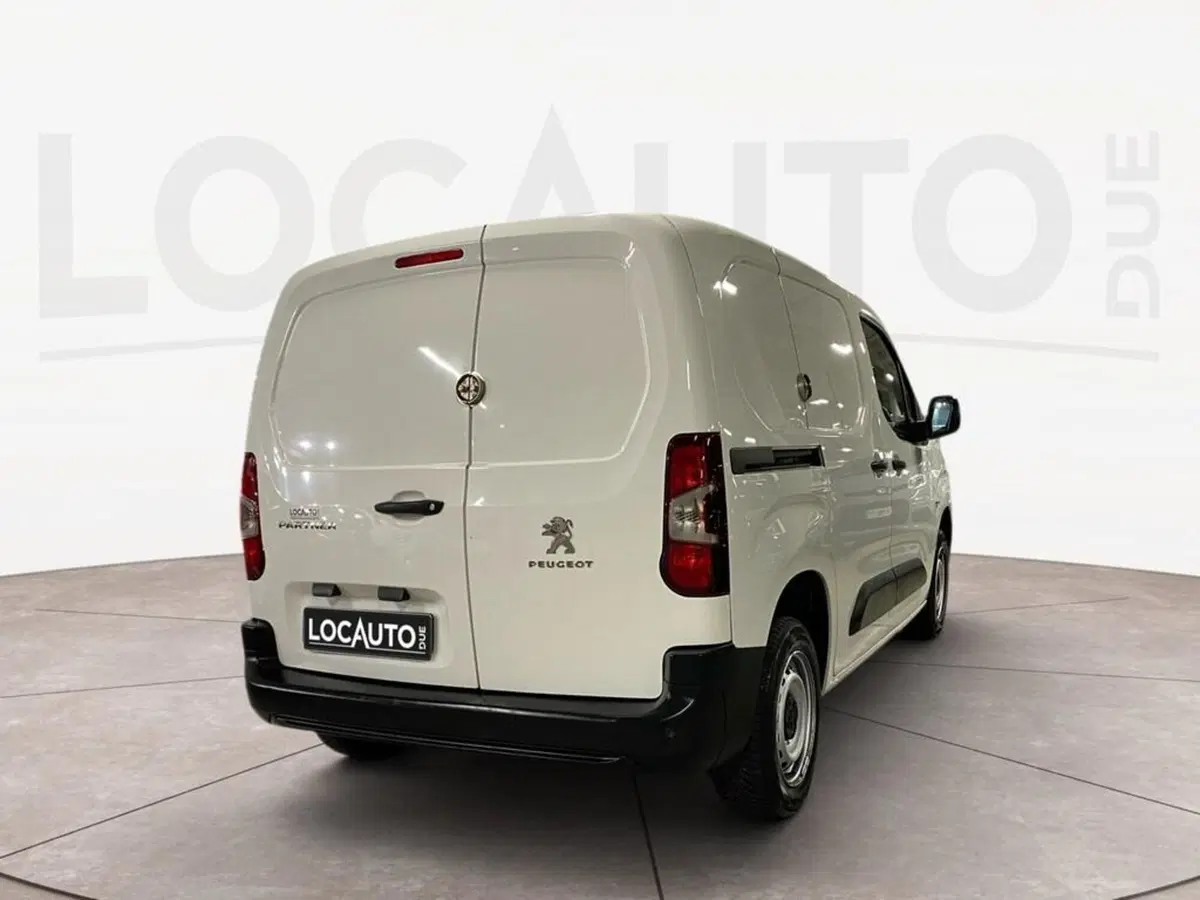 Peugeot Partner Furgone usata a Torino (4)
