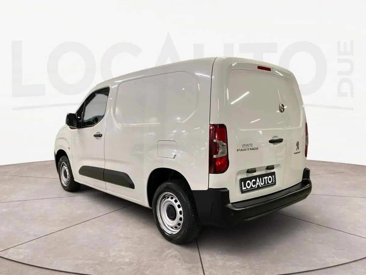Peugeot Partner Furgone usata a Torino (5)