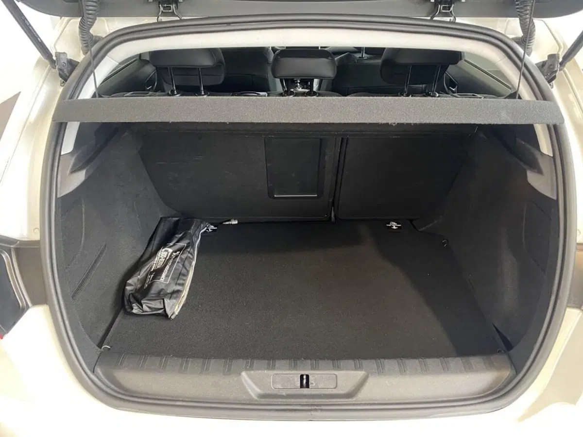 Peugeot 308 usata a Torino (8)