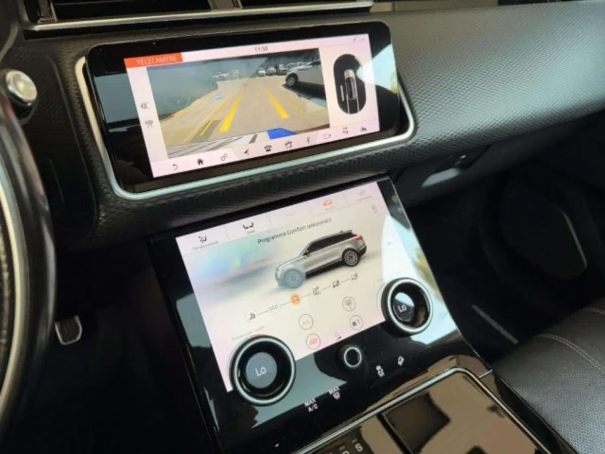 Land Rover Range Rover Velar usata a Siena (12)