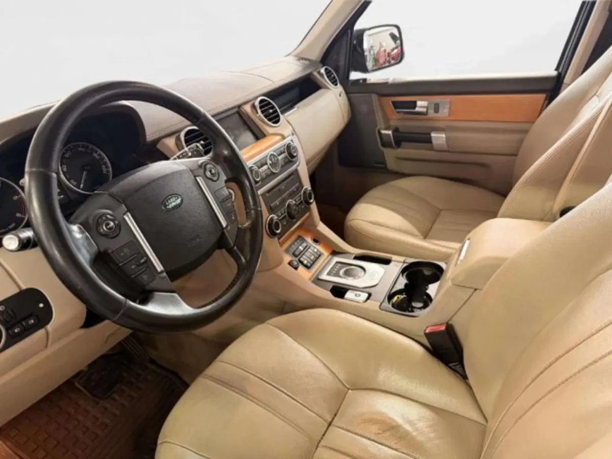 Land Rover Discovery usata a Siena (11)