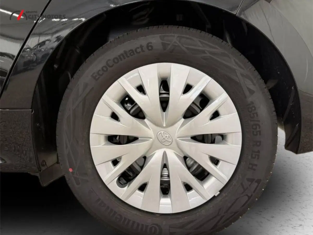 Toyota Yaris Cross nuova a Monza e Brianza (10)