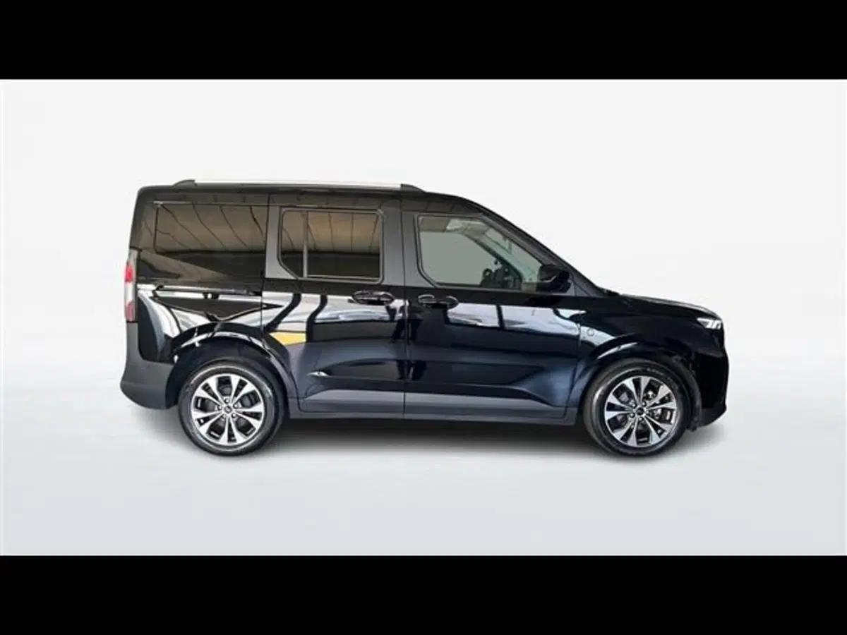 Ford Tourneo Courier usata a Firenze (4)