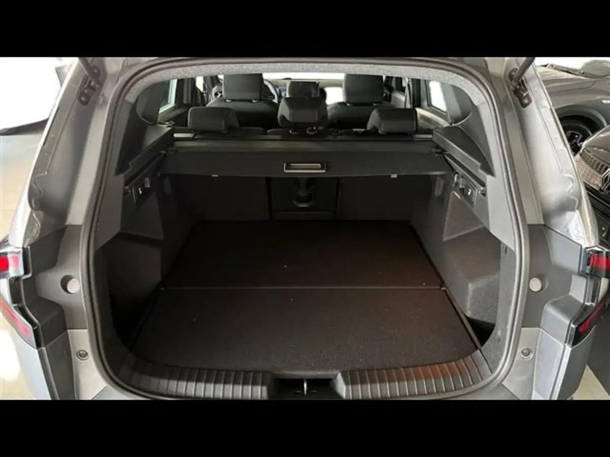 Dacia Bigster nuova a Firenze (5)
