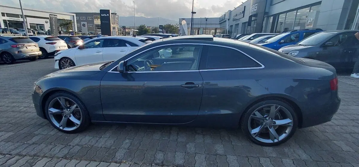 Audi A5 Coupé usata a Cosenza (8)