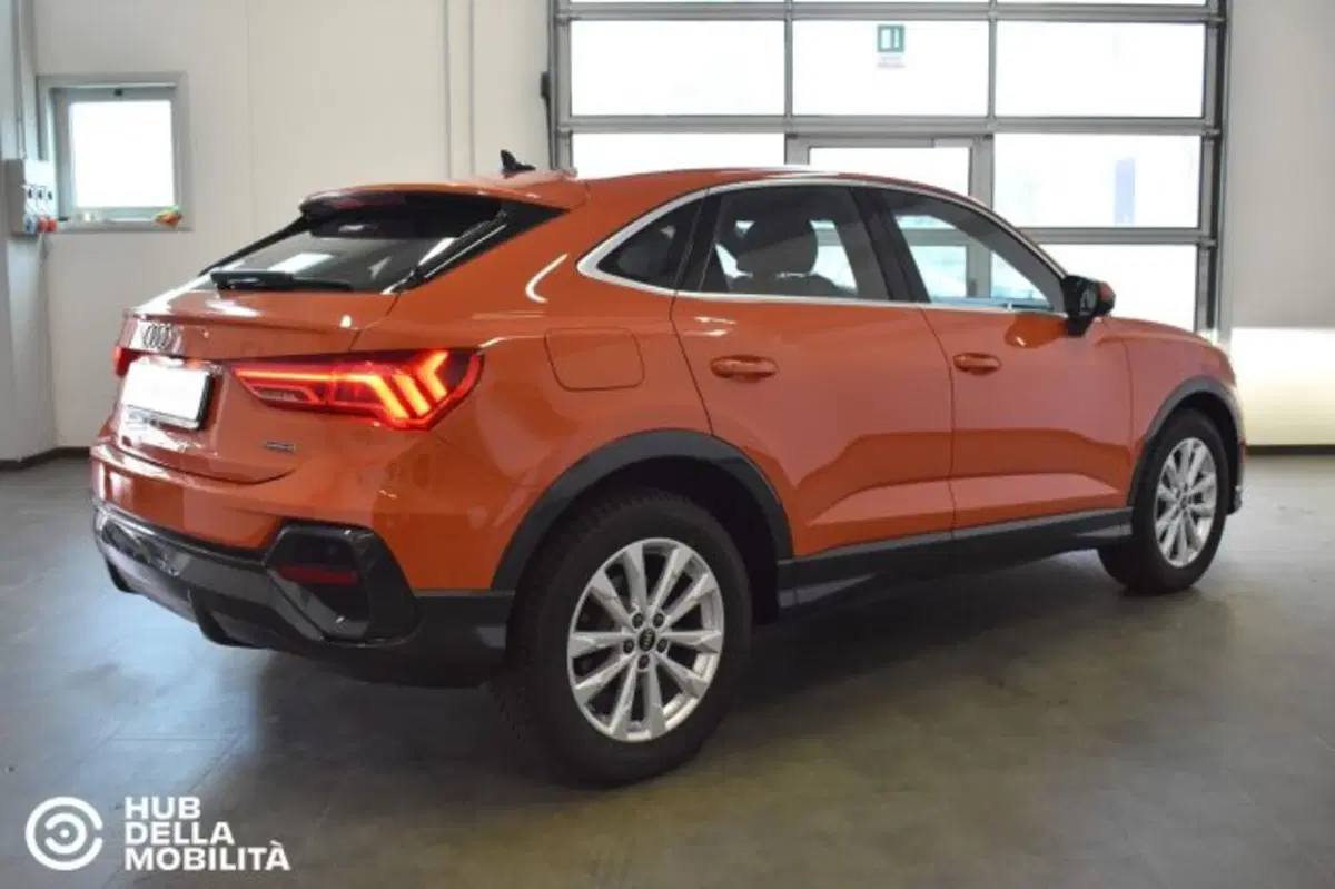 Audi Q3 Sportback usata a Perugia (4)