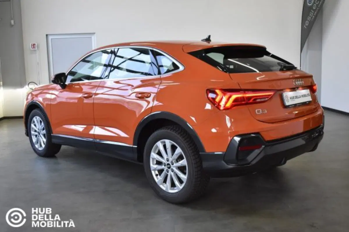 Audi Q3 Sportback usata a Perugia (6)