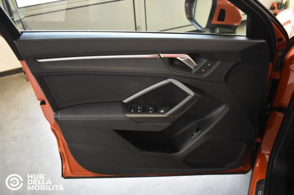 Audi Q3 Sportback usata a Perugia (7)