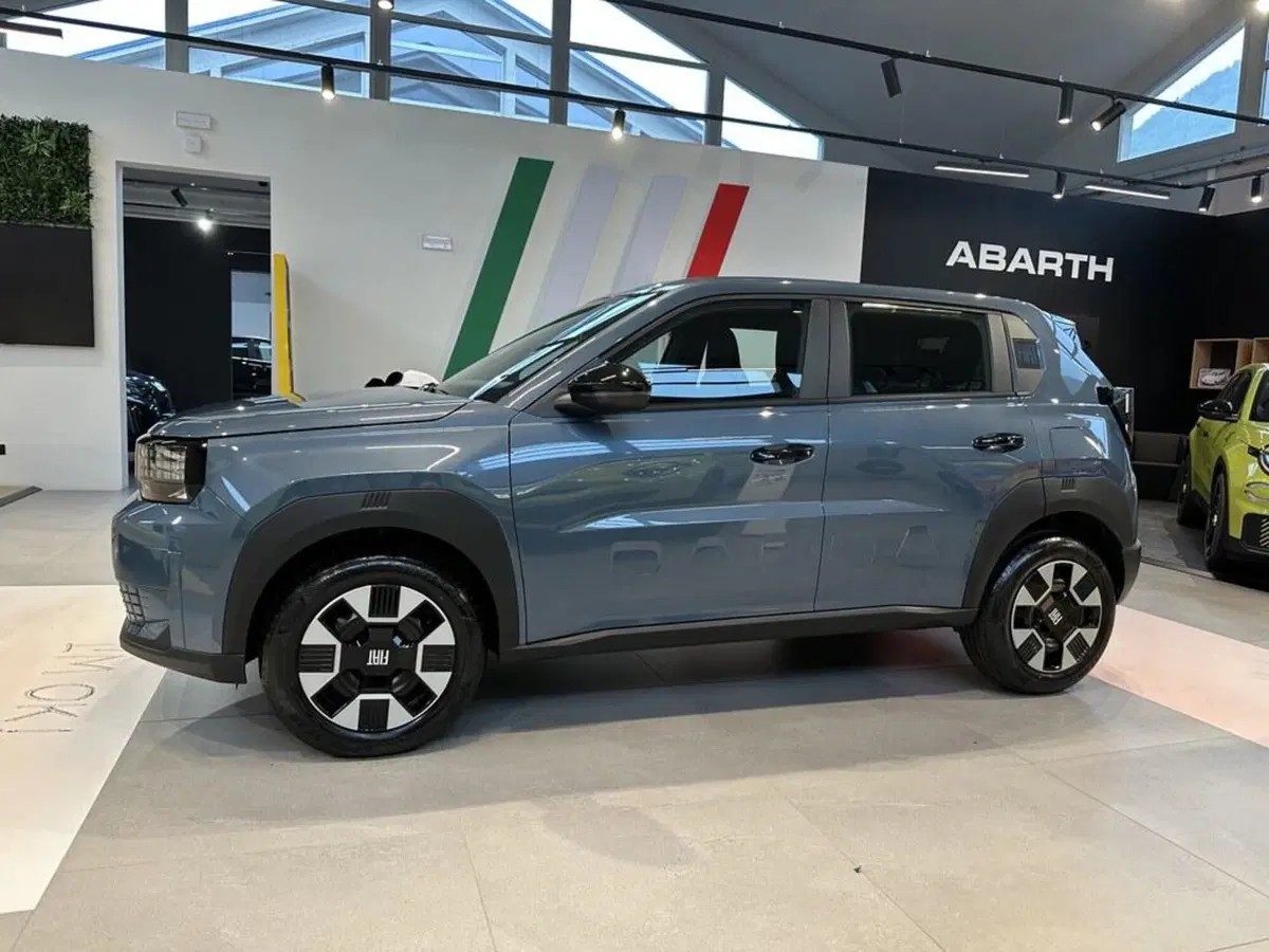 Fiat Grande Panda nuova a Sondrio (2)