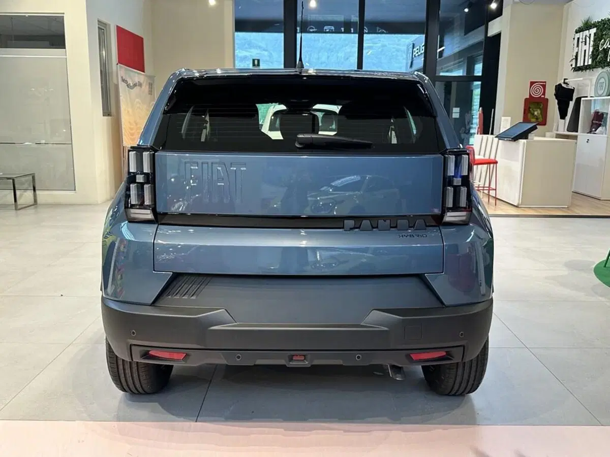 Fiat Grande Panda nuova a Sondrio (4)