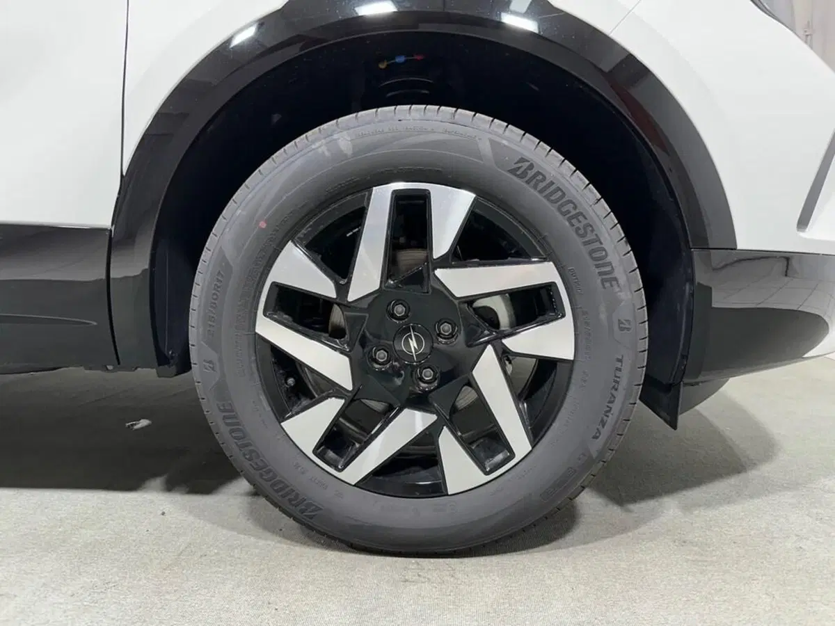 Opel Mokka nuova a Sondrio (9)
