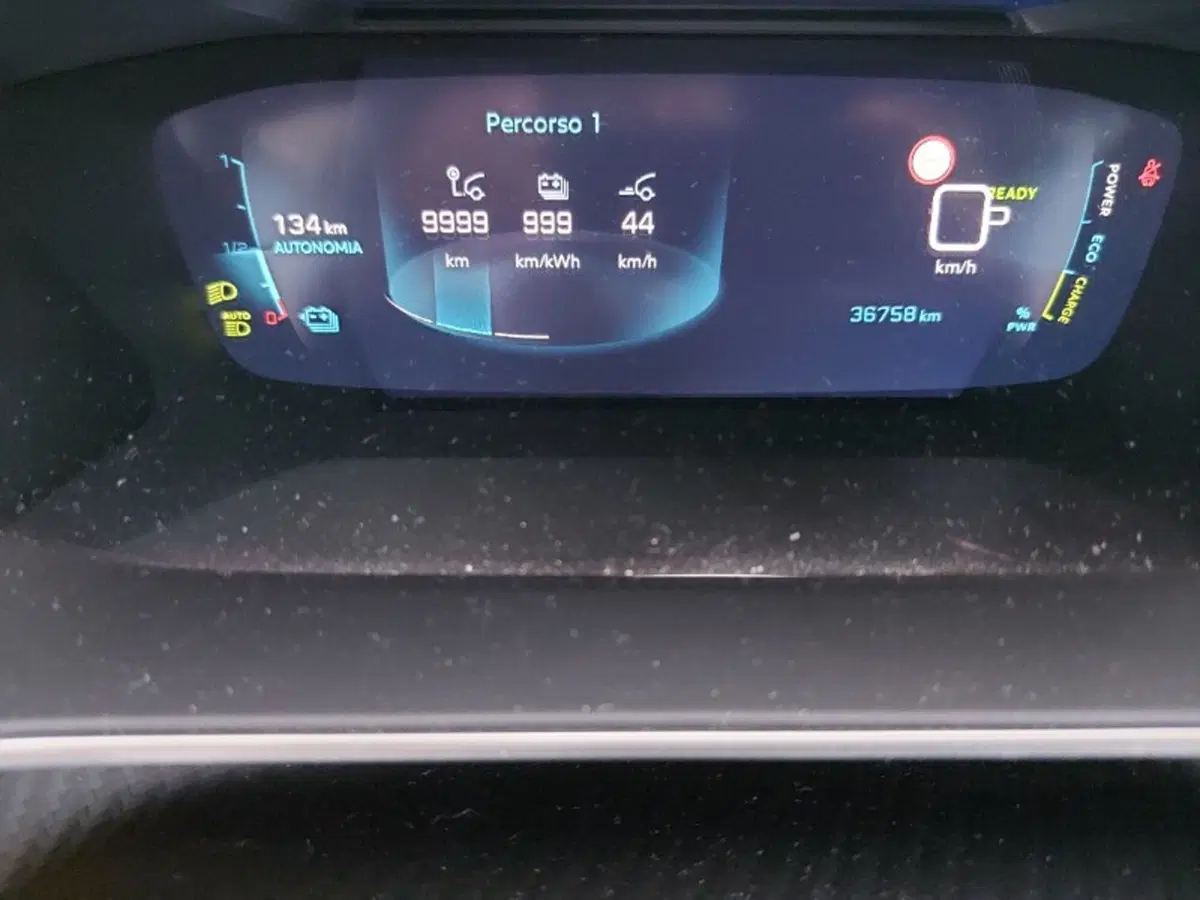 Peugeot 208 usata a Pordenone (12)