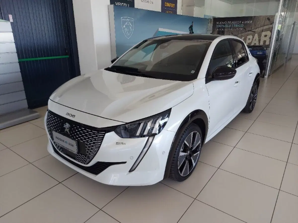 Peugeot 208 usata a Pordenone (3)