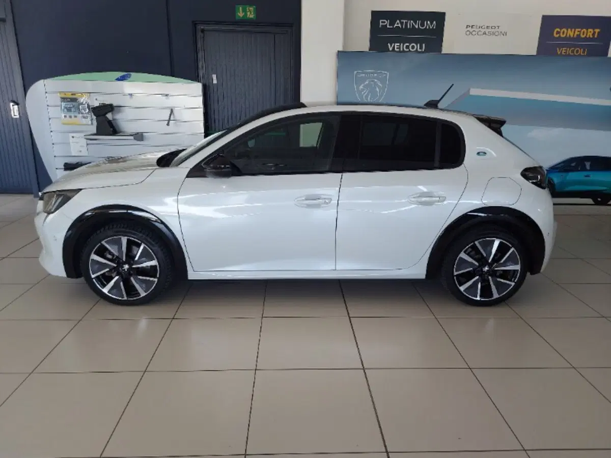 Peugeot 208 usata a Pordenone (6)
