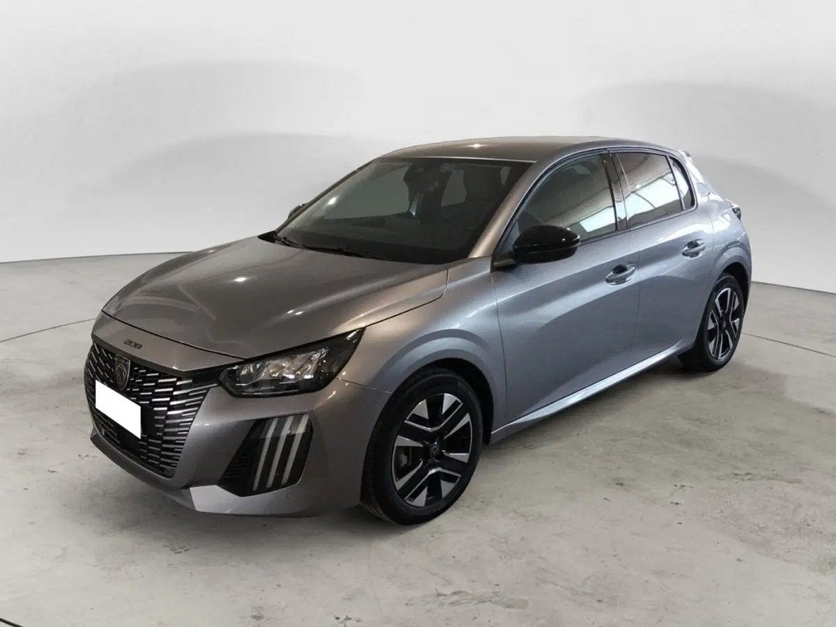 Peugeot 208 usata a Brindisi