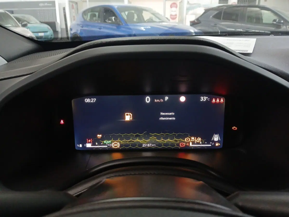 Jeep Renegade usata a Lecce (16)