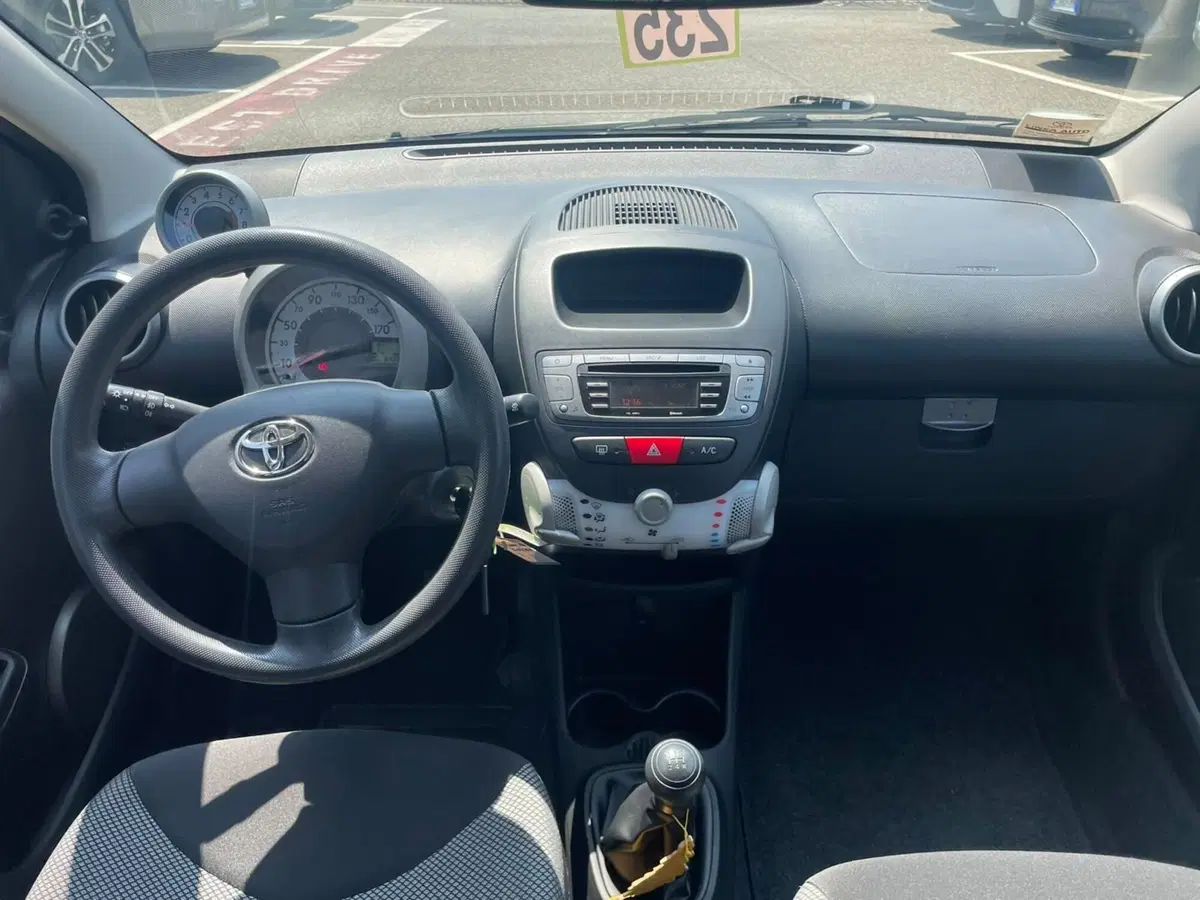 Toyota Aygo usata a Piacenza (11)