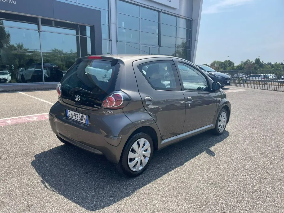 Toyota Aygo usata a Piacenza (4)