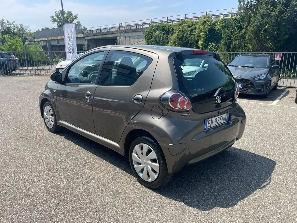 Toyota Aygo usata a Piacenza (7)