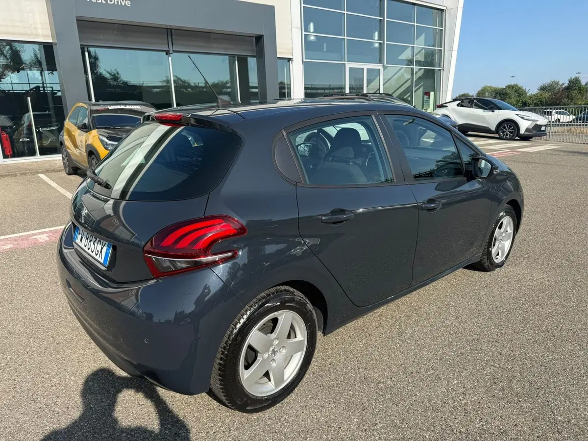 Peugeot 208 usata a Piacenza (4)