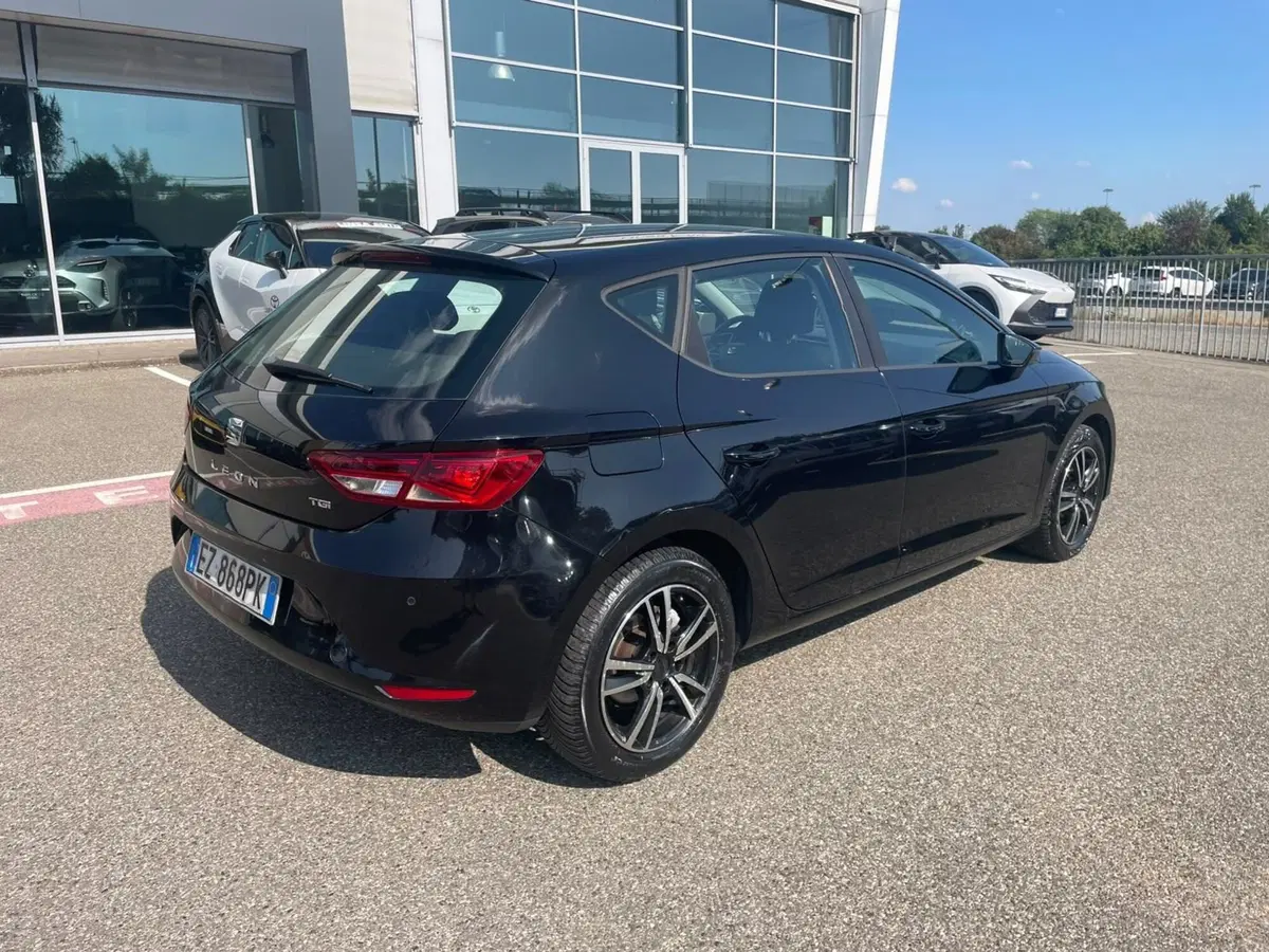 SEAT Leon usata a Piacenza (4)