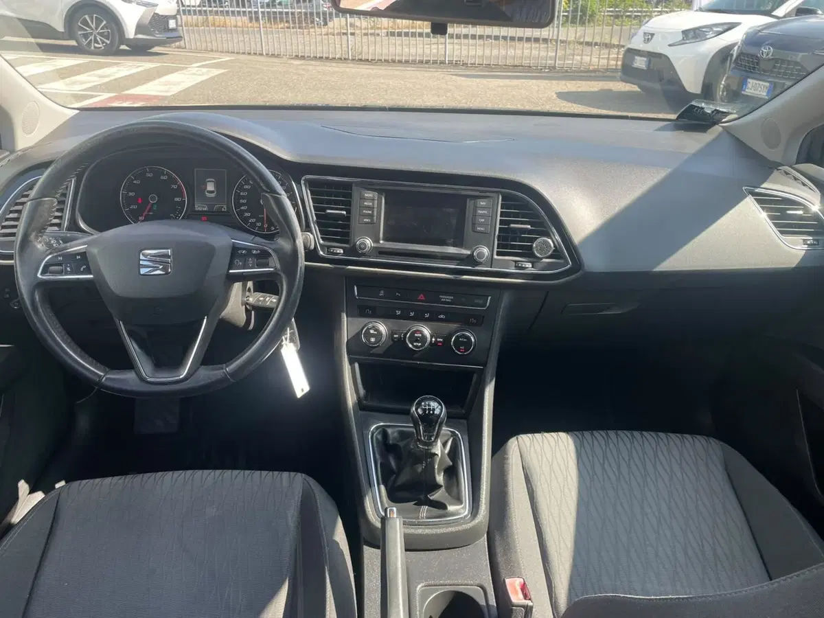 SEAT Leon usata a Piacenza (7)