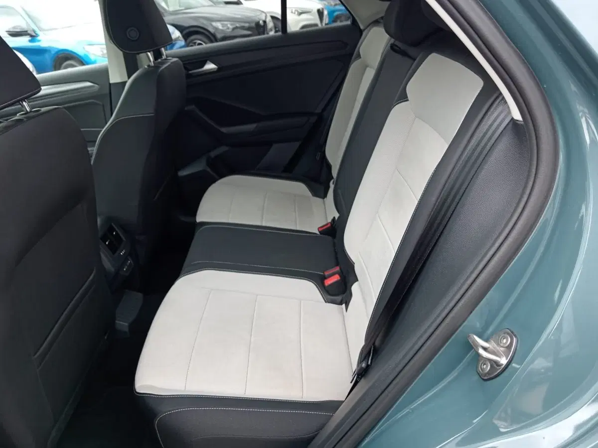 Volkswagen T-Roc usata a Alessandria (11)
