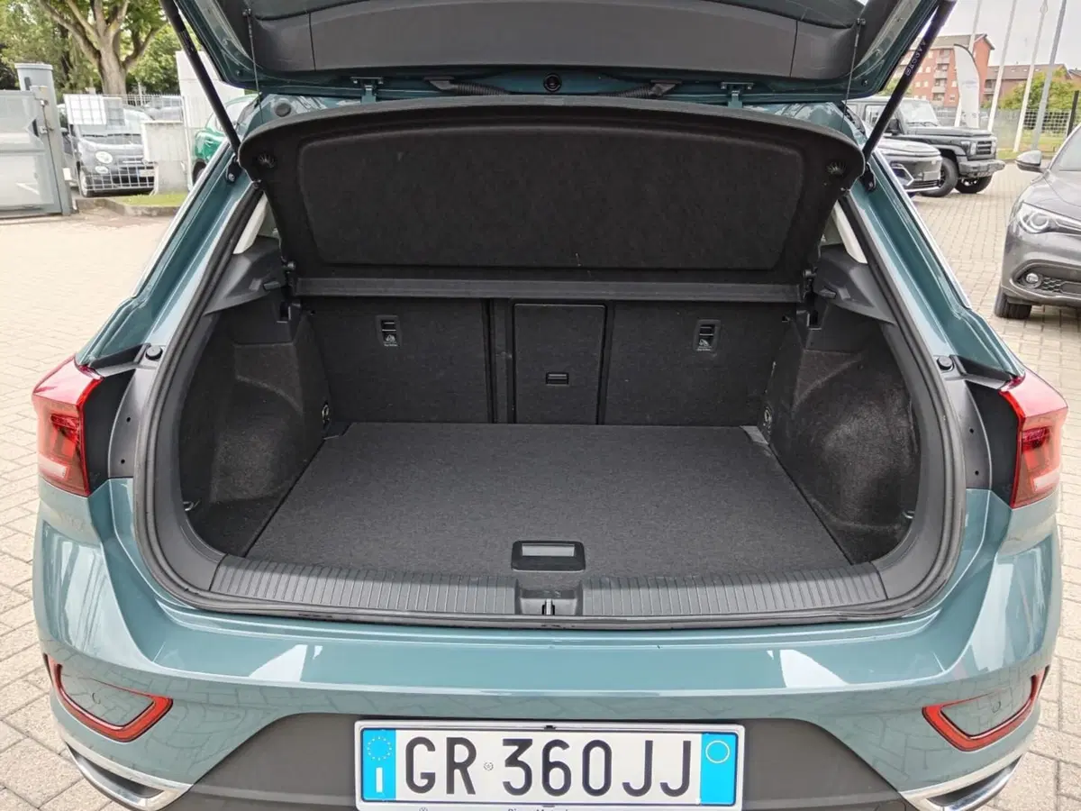 Volkswagen T-Roc usata a Alessandria (6)