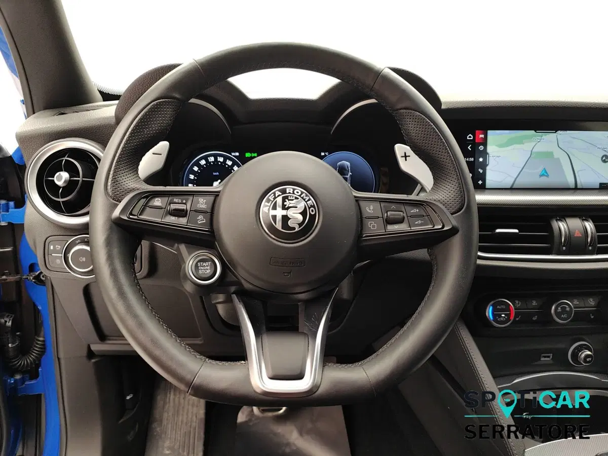 Alfa Romeo Stelvio usata a Como (17)