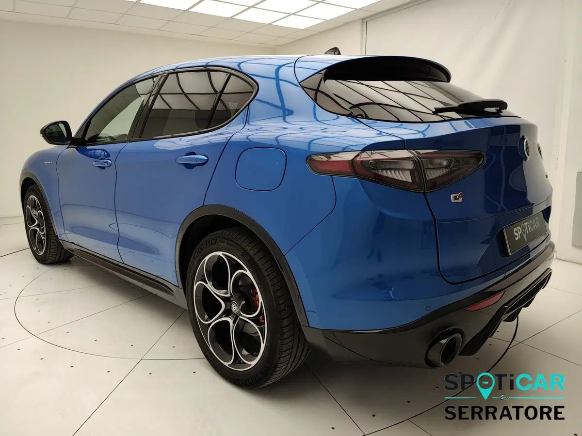 Alfa Romeo Stelvio usata a Como (5)