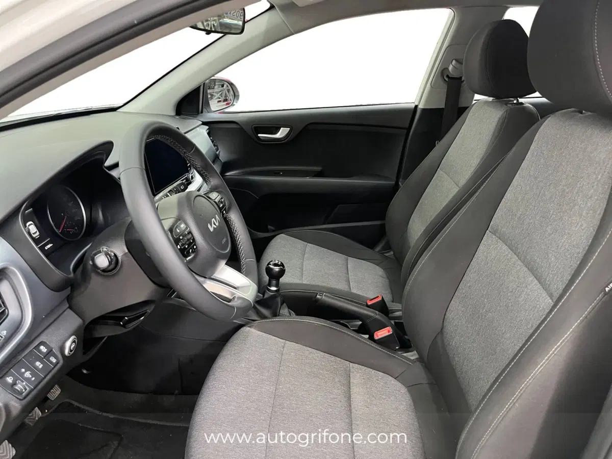 Kia Stonic usata a Modena (9)