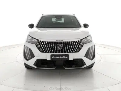 Peugeot 2008 1.2 turbo Allure 100cv nuova a Teverola
