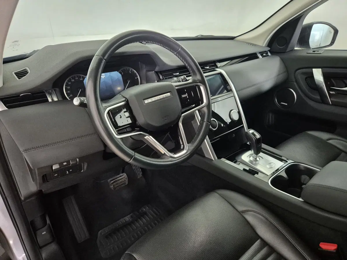Land Rover Discovery Sport usata a Torino (17)