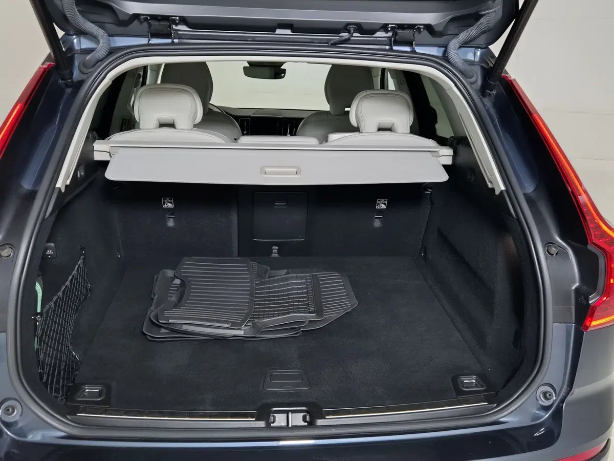 Volvo XC60 usata a Torino (13)
