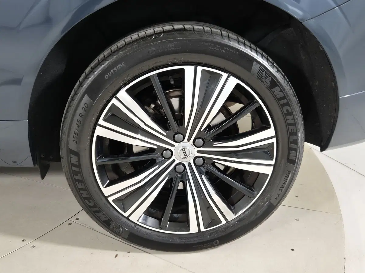 Volvo XC60 usata a Torino (14)