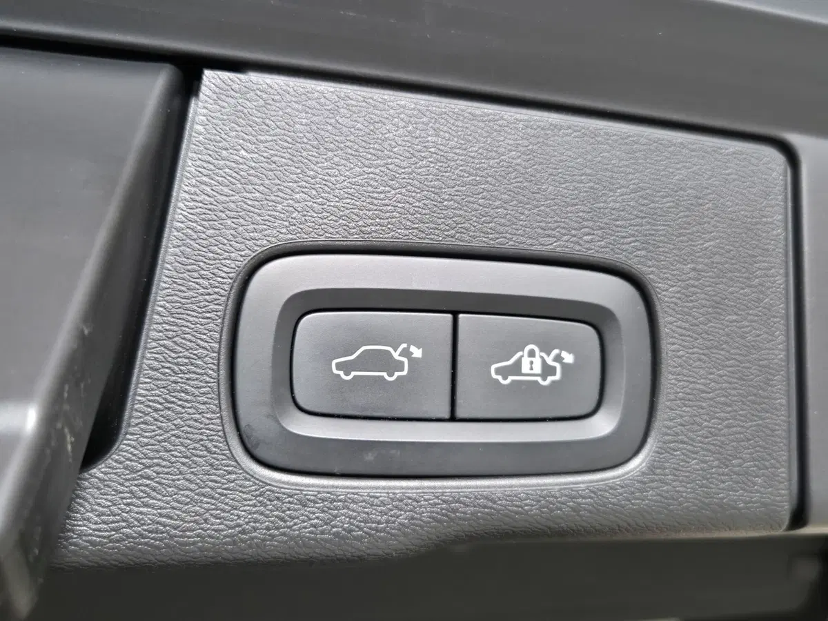 Volvo XC60 usata a Torino (19)