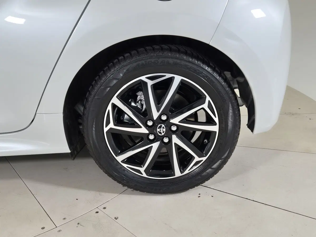 Toyota Yaris usata a Torino (14)