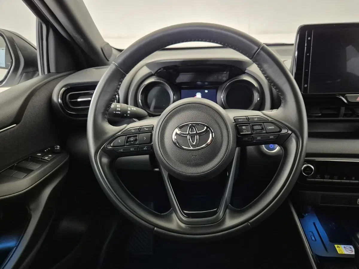 Toyota Yaris usata a Torino (9)