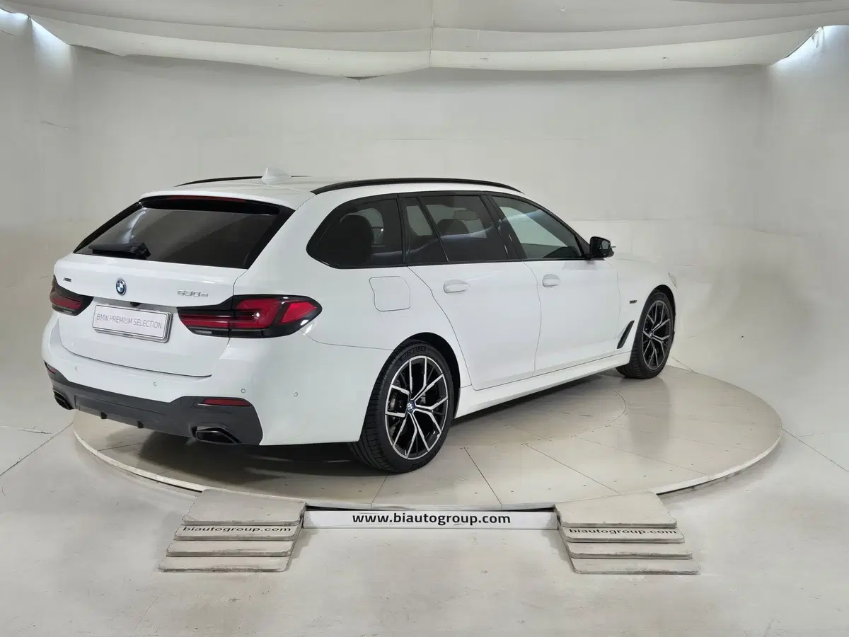 BMW Serie 5 Touring usata a Torino (5)