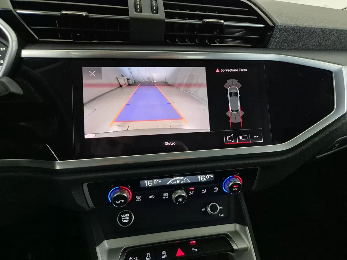 Audi Q3 Sportback usata a Torino (16)