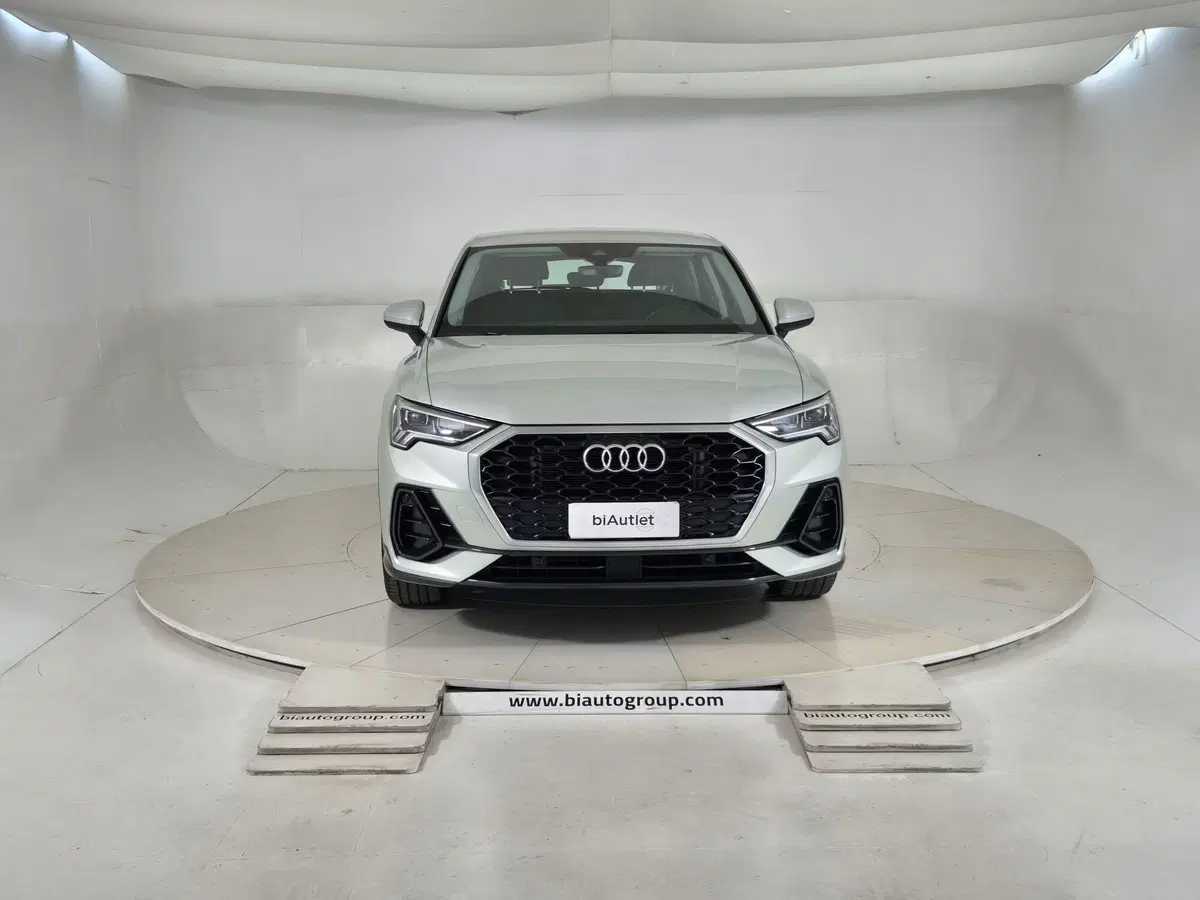 Audi Q3 Sportback usata a Torino (2)