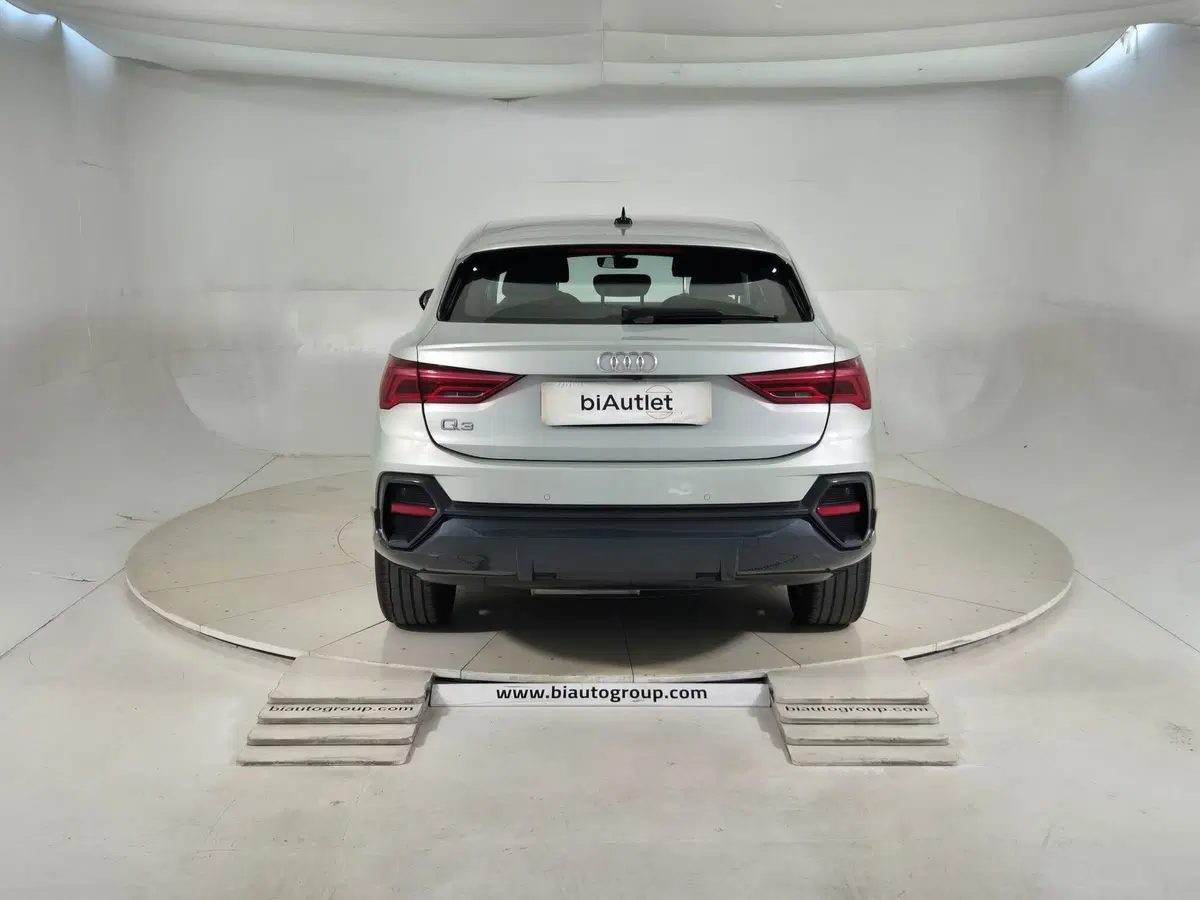 Audi Q3 Sportback usata a Torino (3)