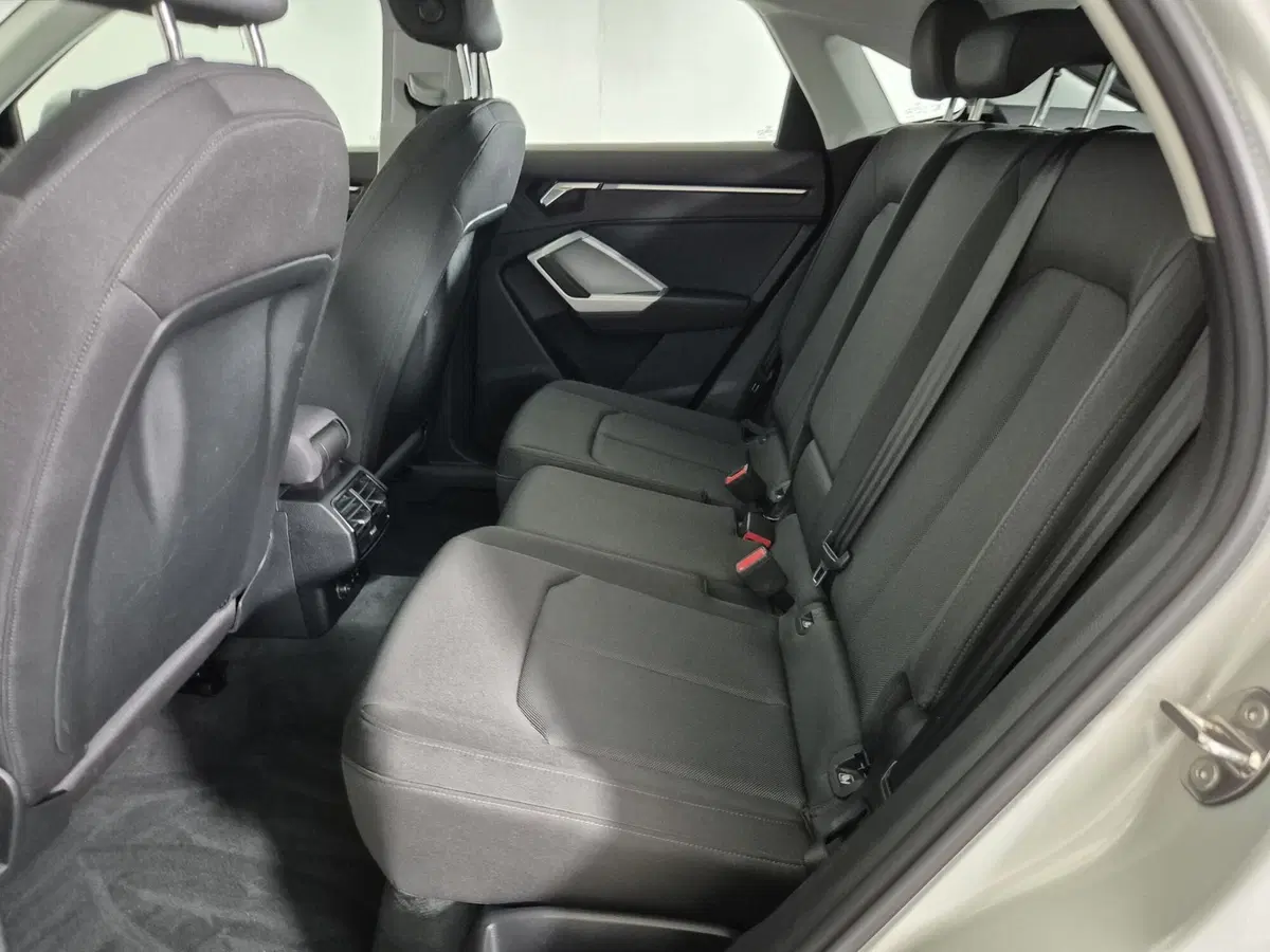 Audi Q3 Sportback usata a Torino (7)