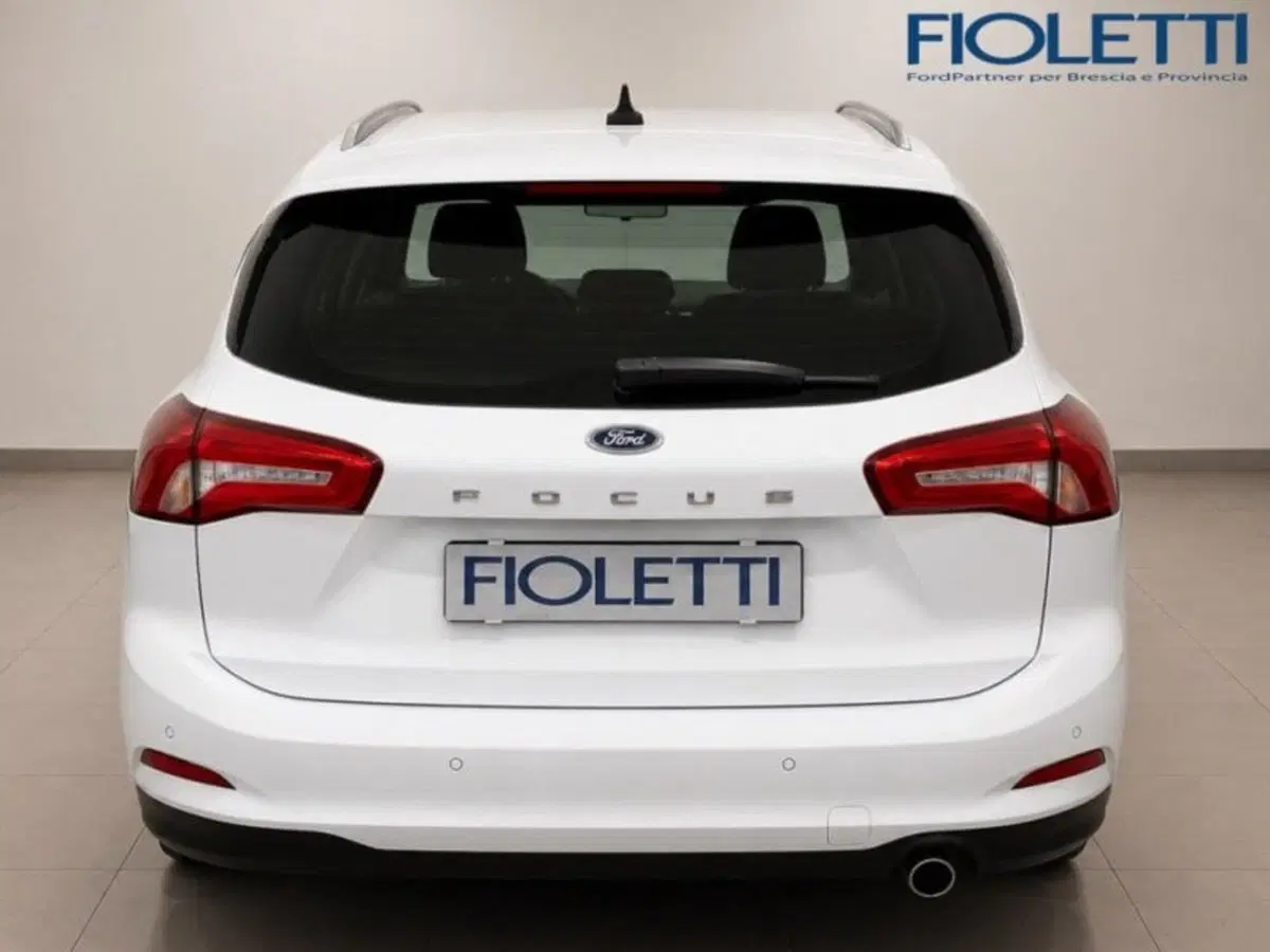 Ford Focus Station Wagon usata a Brescia (5)