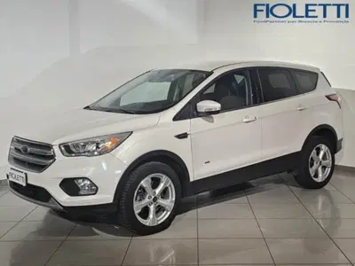 Ford Kuga 2.0 TDCI 150 CV S&amp;S 4WD Powershift Titanium del 2017 usata a Brescia