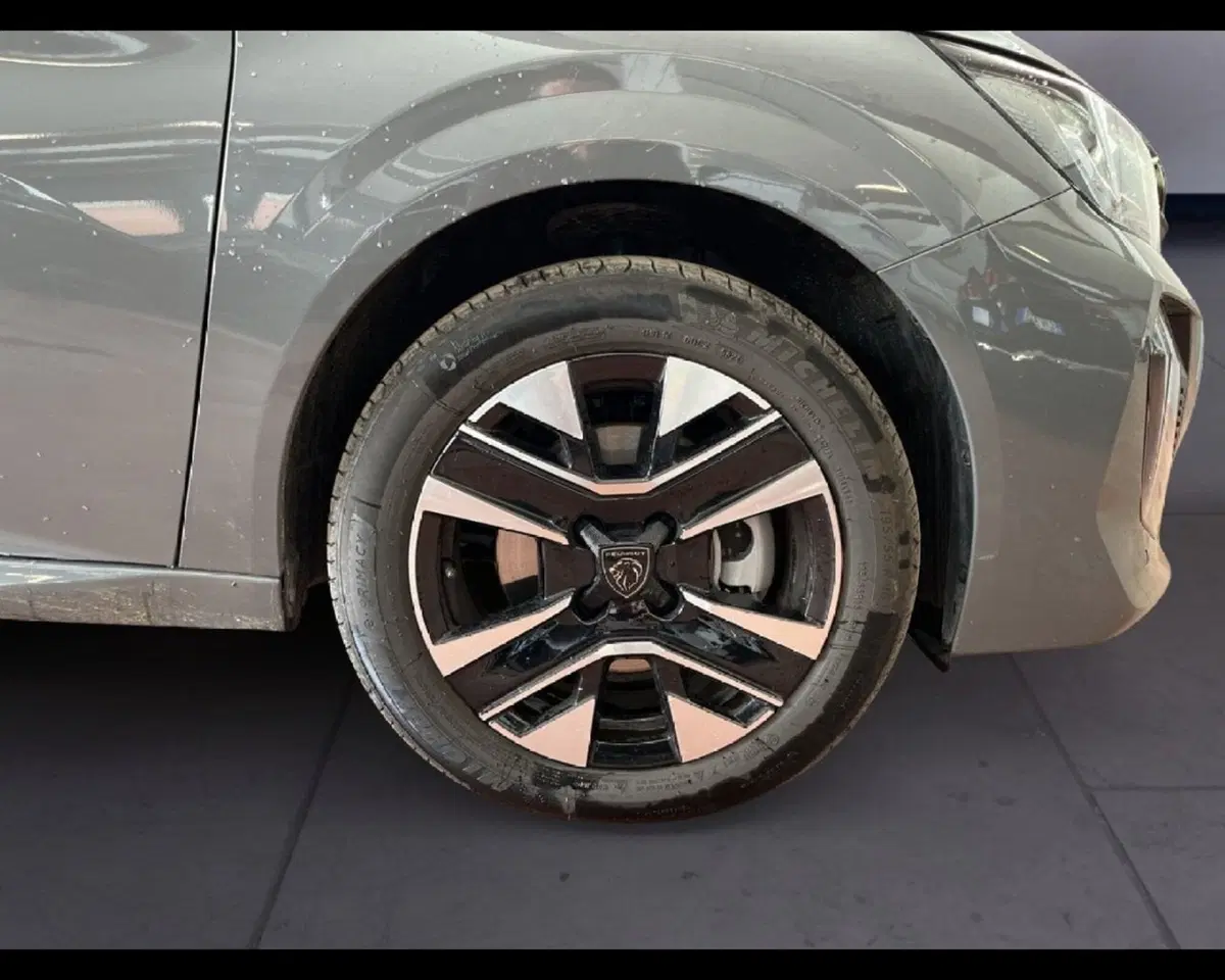 Peugeot 208 usata a Torino (13)