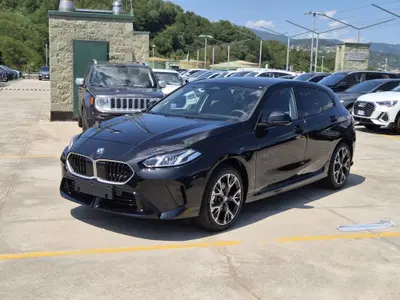 BMW Serie 1 118d 5p. Sport nuova a Genova