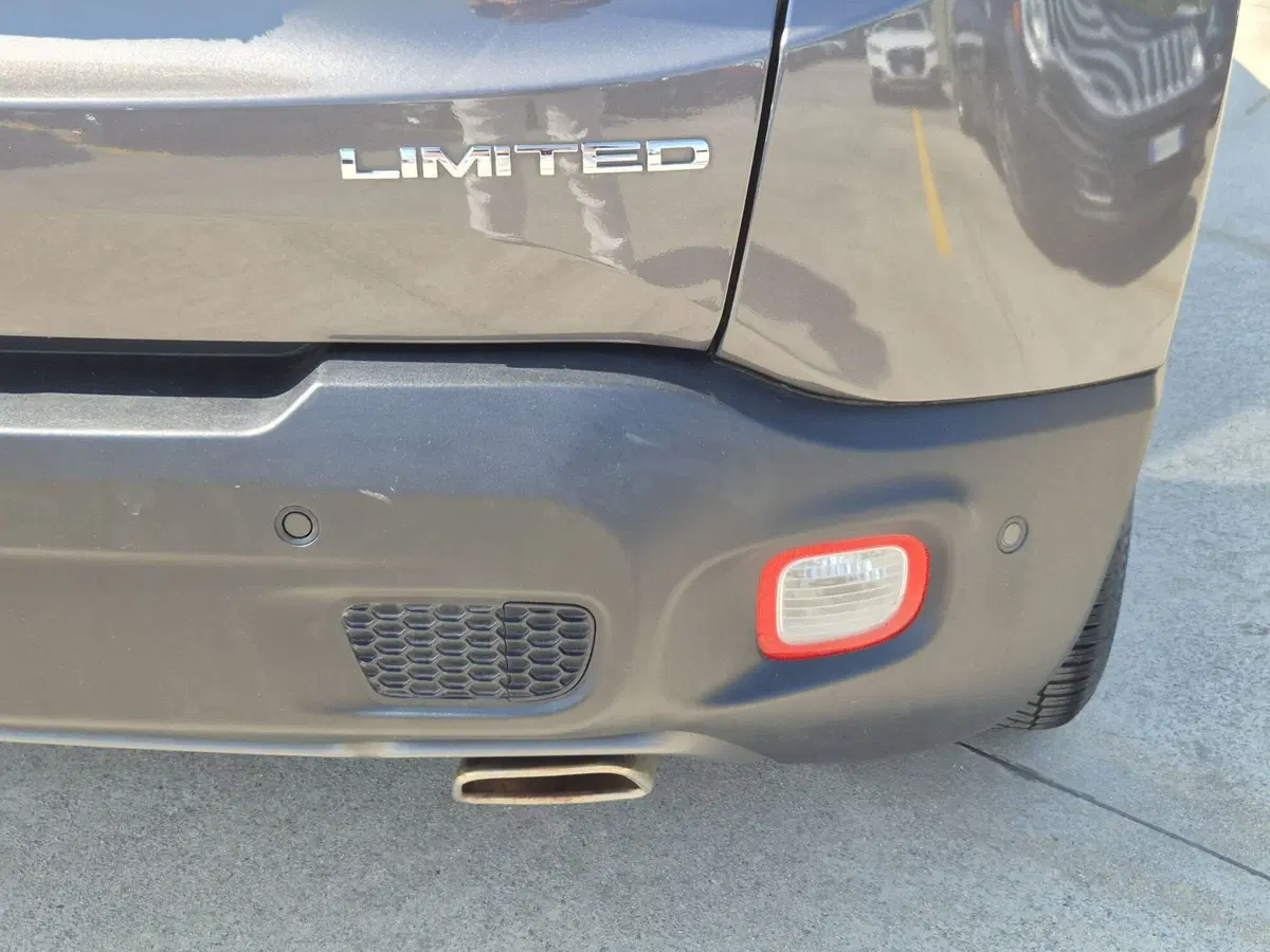 Jeep Renegade usata  (18)