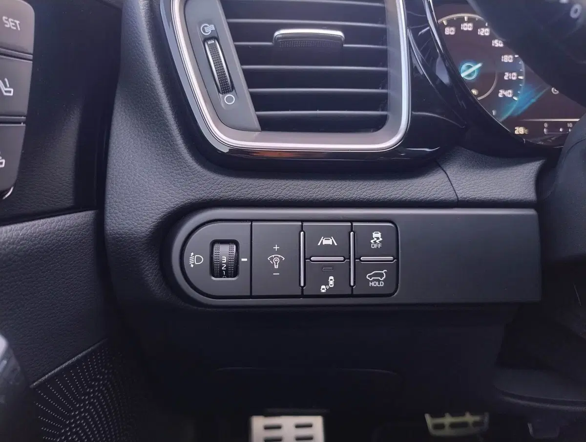 Kia XCeed usata a Belluno (17)
