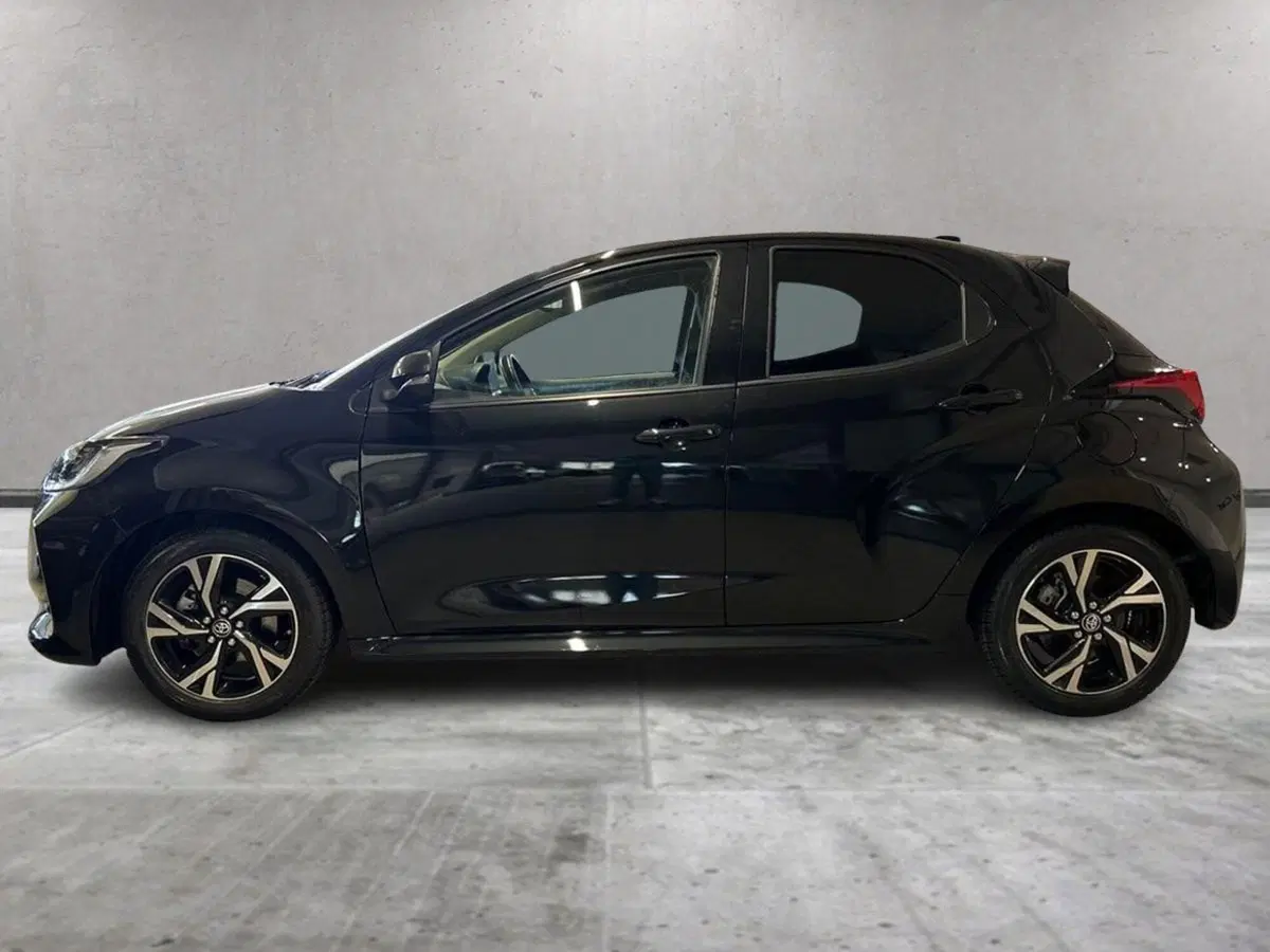 Toyota Yaris usata a Milano (3)